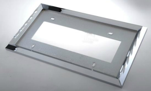 IP VIPナンバープレート枠大型(ABSクロームメッキ製)