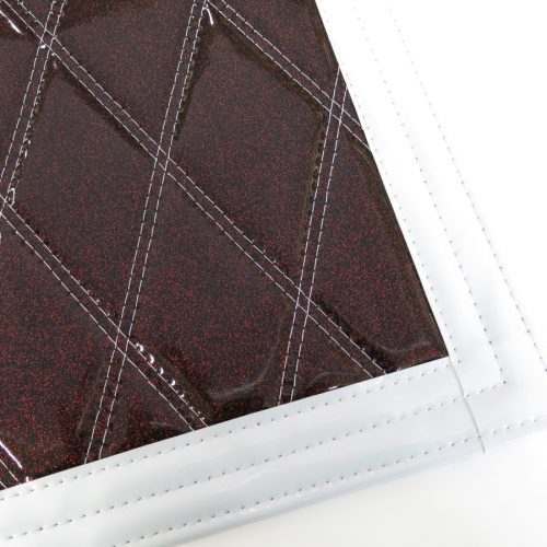 トラック用泥除け　きらめきV2泥除け　本体：ブラック×レッド　フチ：白　拡大