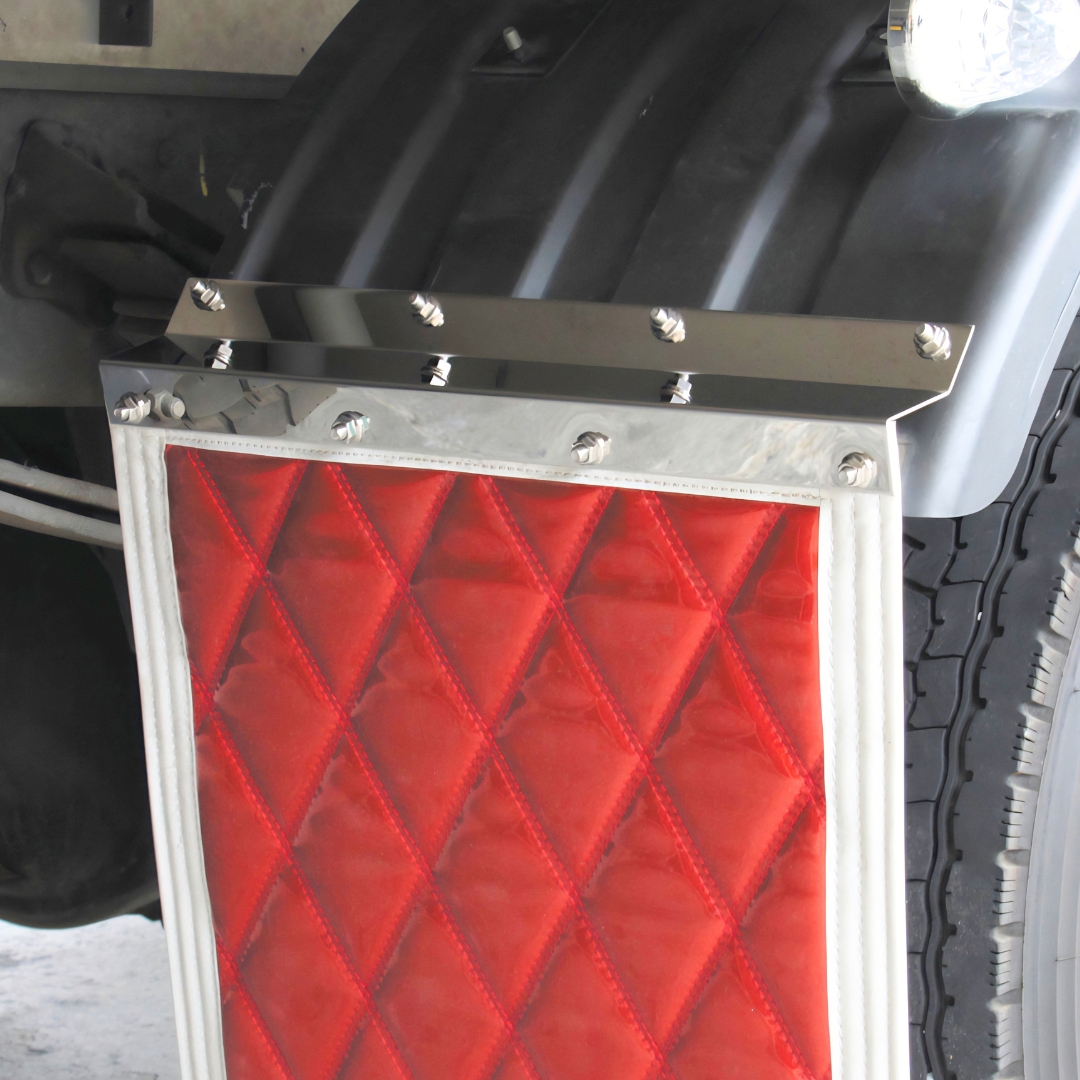 泥除け巻き込み防止板 2t車用ピッタリタイプ 400(430)mm×50mm 左右